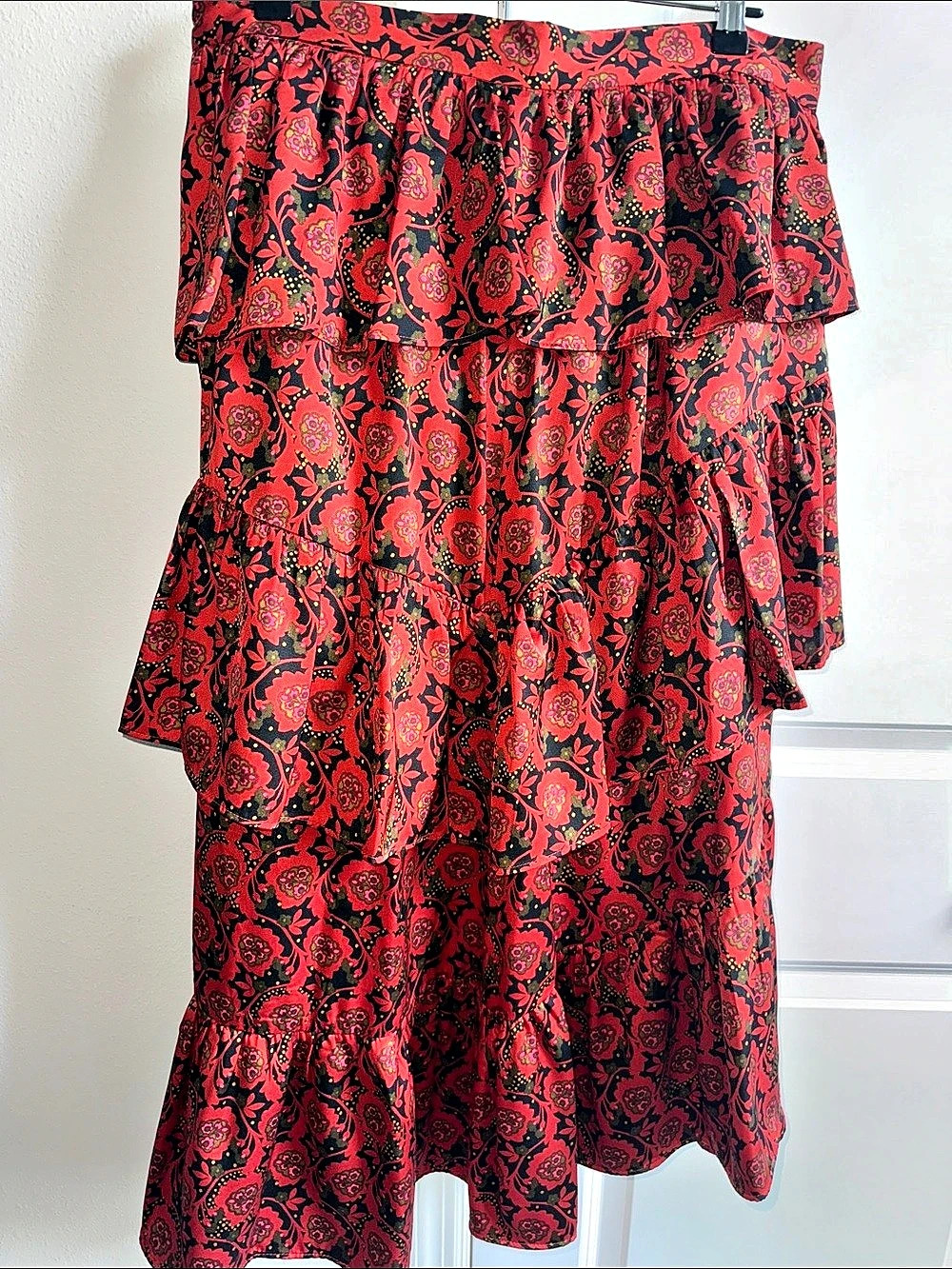 1.STATE Paisley Ruffle Maxi Skirt in Red & Black Size Large